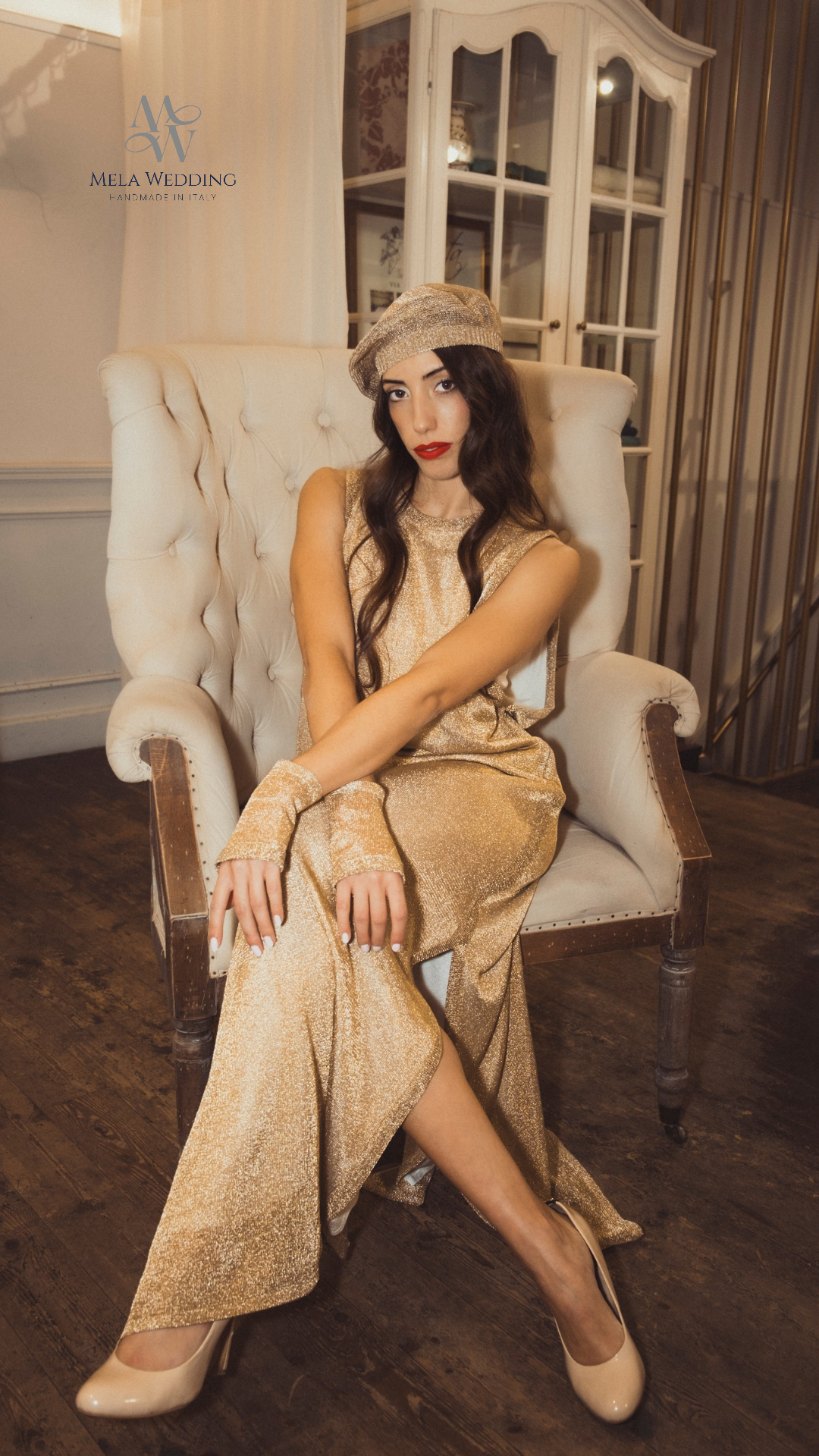 Abito lungo GlamWeave in filato di metallo color oro - Mela Wedding