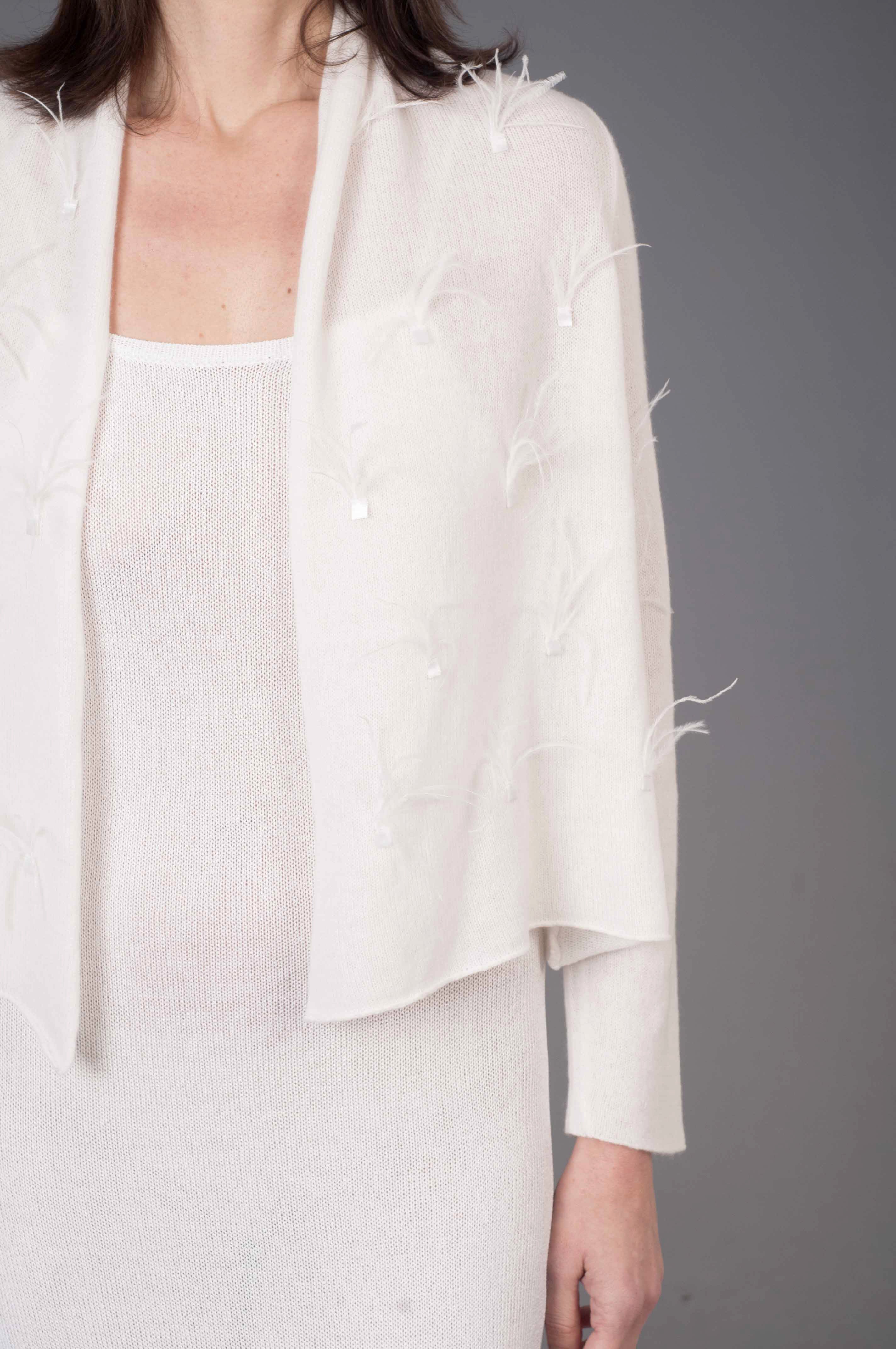 Giacchetto Bolero Cashmere Sposa con Piume di Struzzo - Mela Wedding