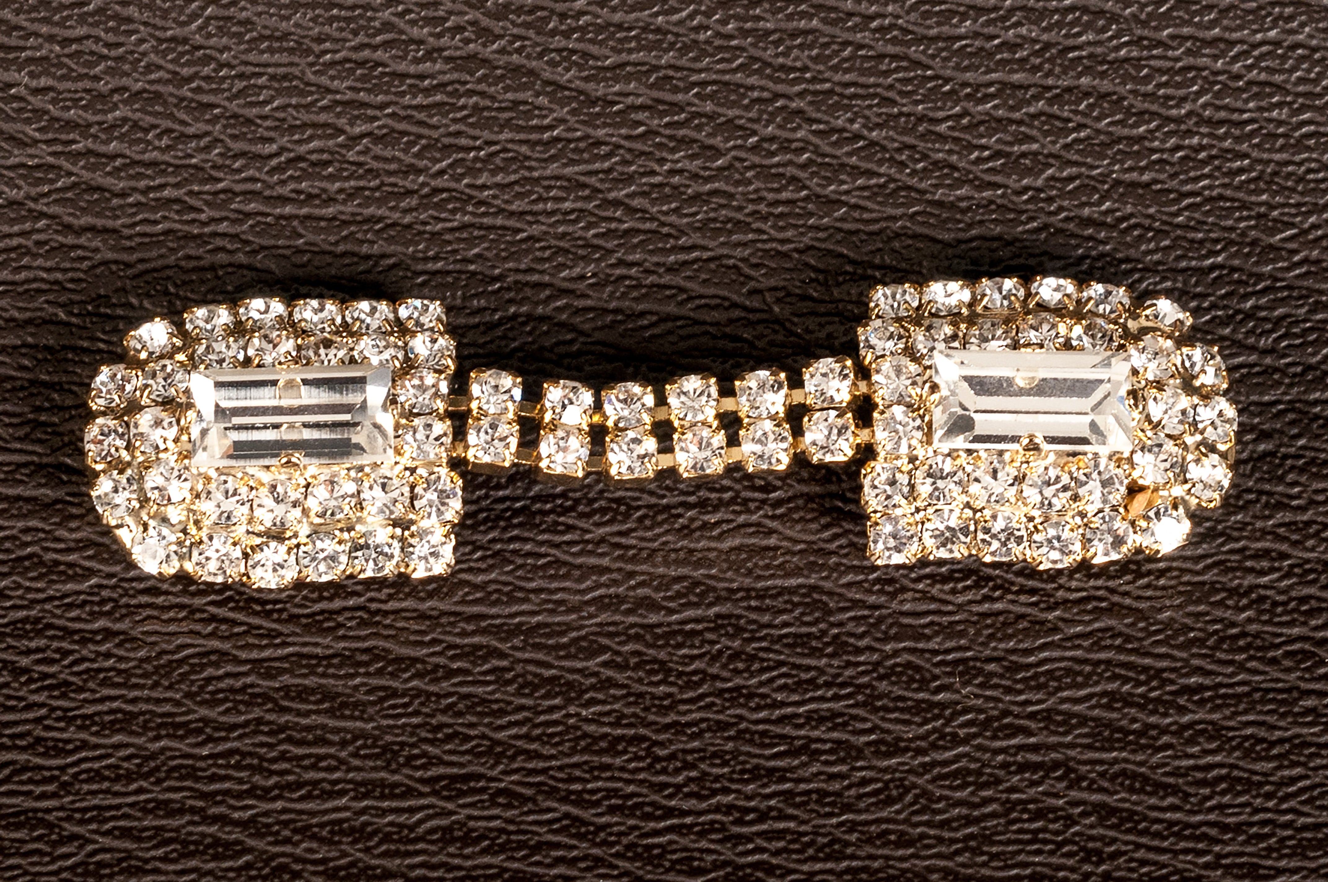 Spilla Sposa con Cristalli colore oro bianco e pietre trasparenti - Mela Wedding