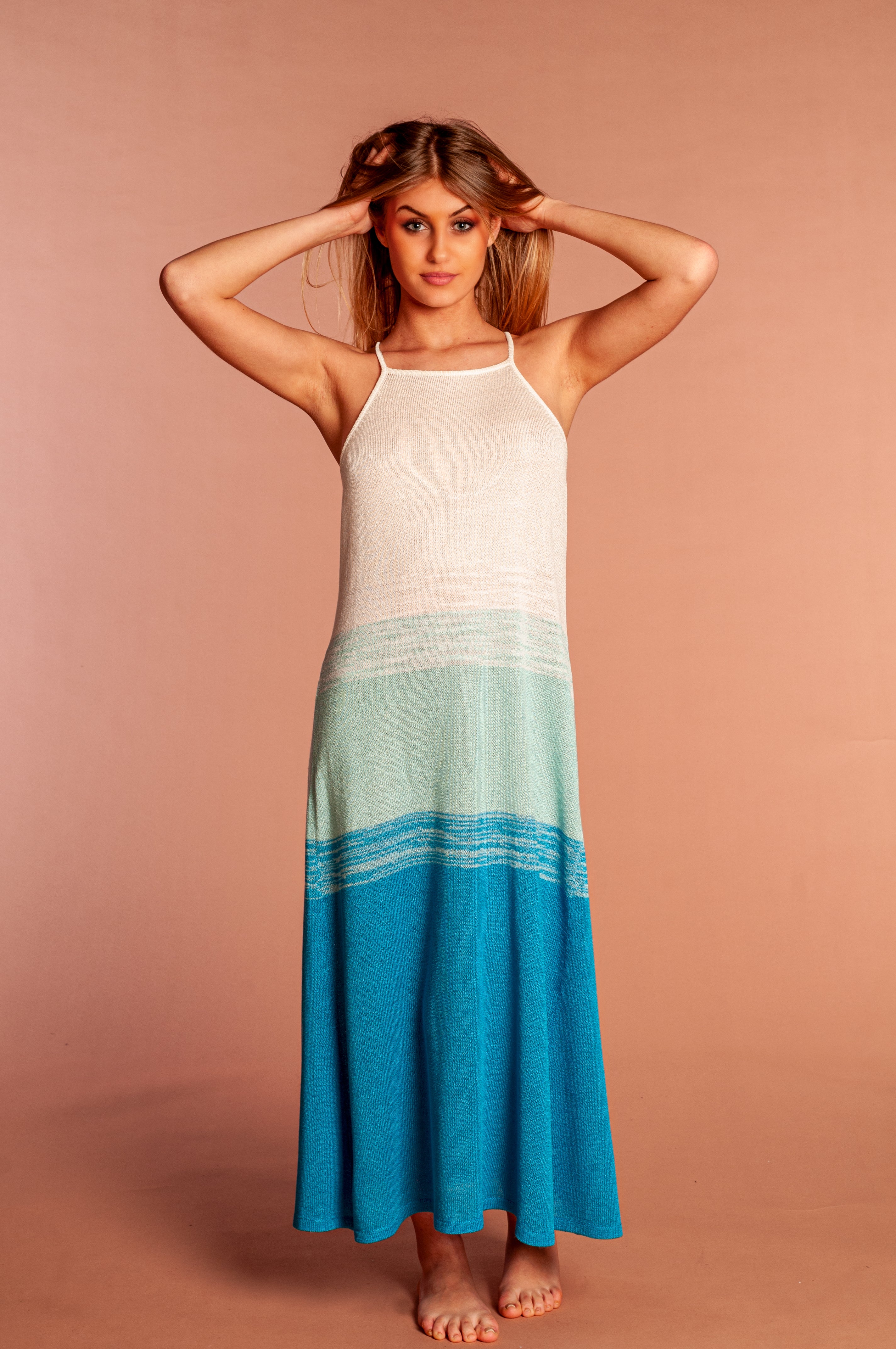 Ocean Dress Abito lungo Turchese Celeste e Bianco scollo all'americana - Mela Wedding