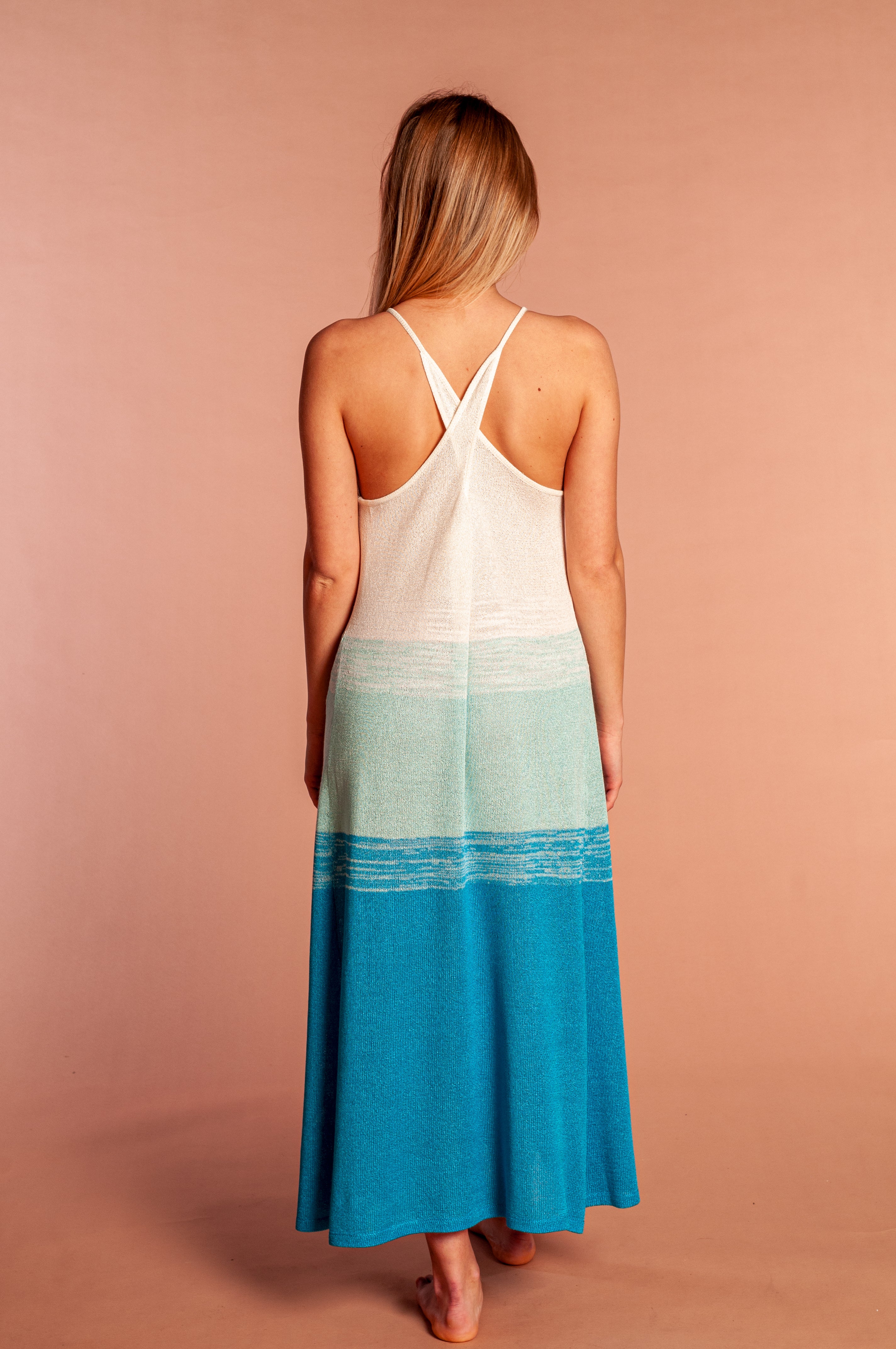 Ocean Dress Abito lungo Turchese Celeste e Bianco scollo all'americana - Mela Wedding