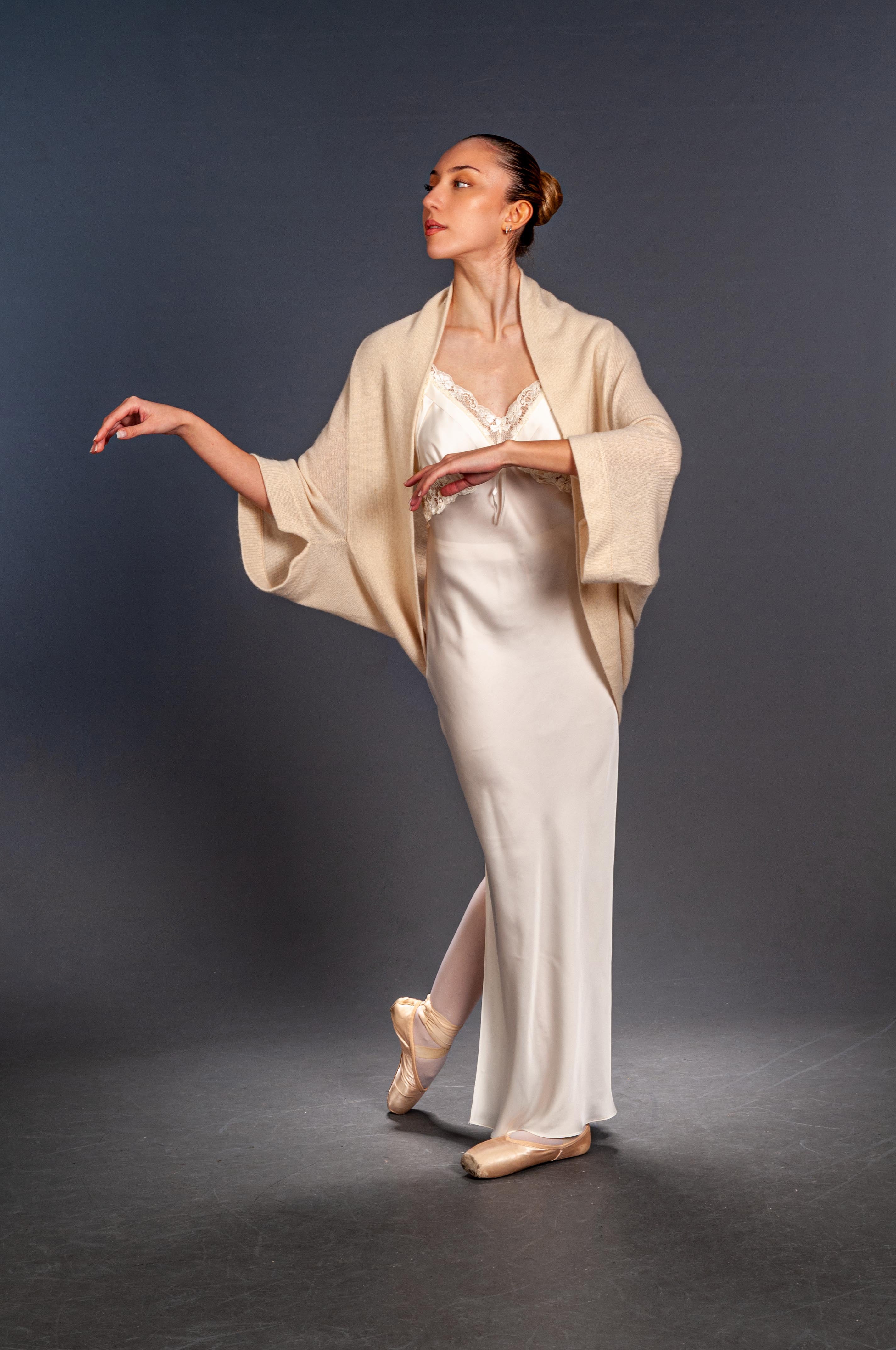 Giacca a Uovo Cashmere Bianco - Mela Wedding