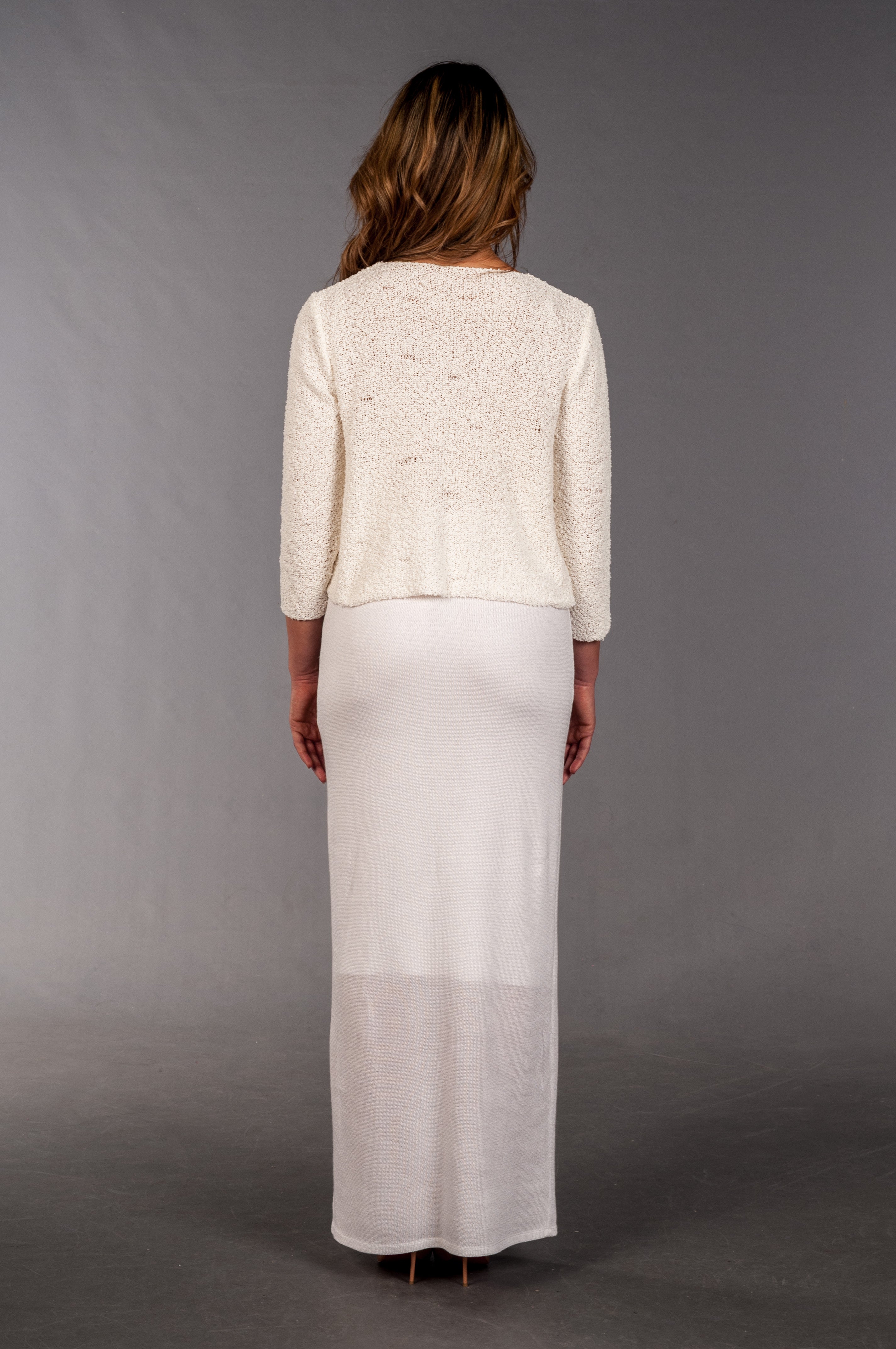 vista retro del cardigan bouclé sposa mela wedding