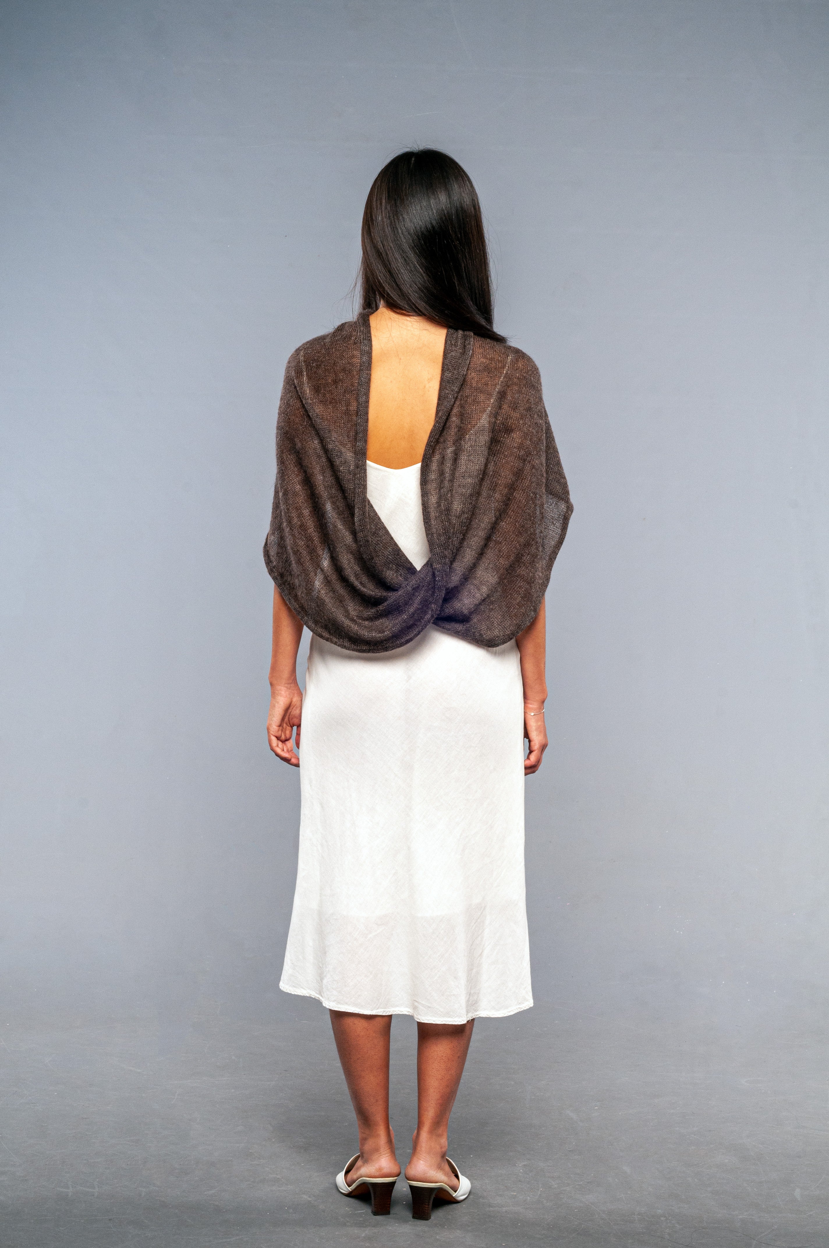 coprispalle stola in mohair tortora