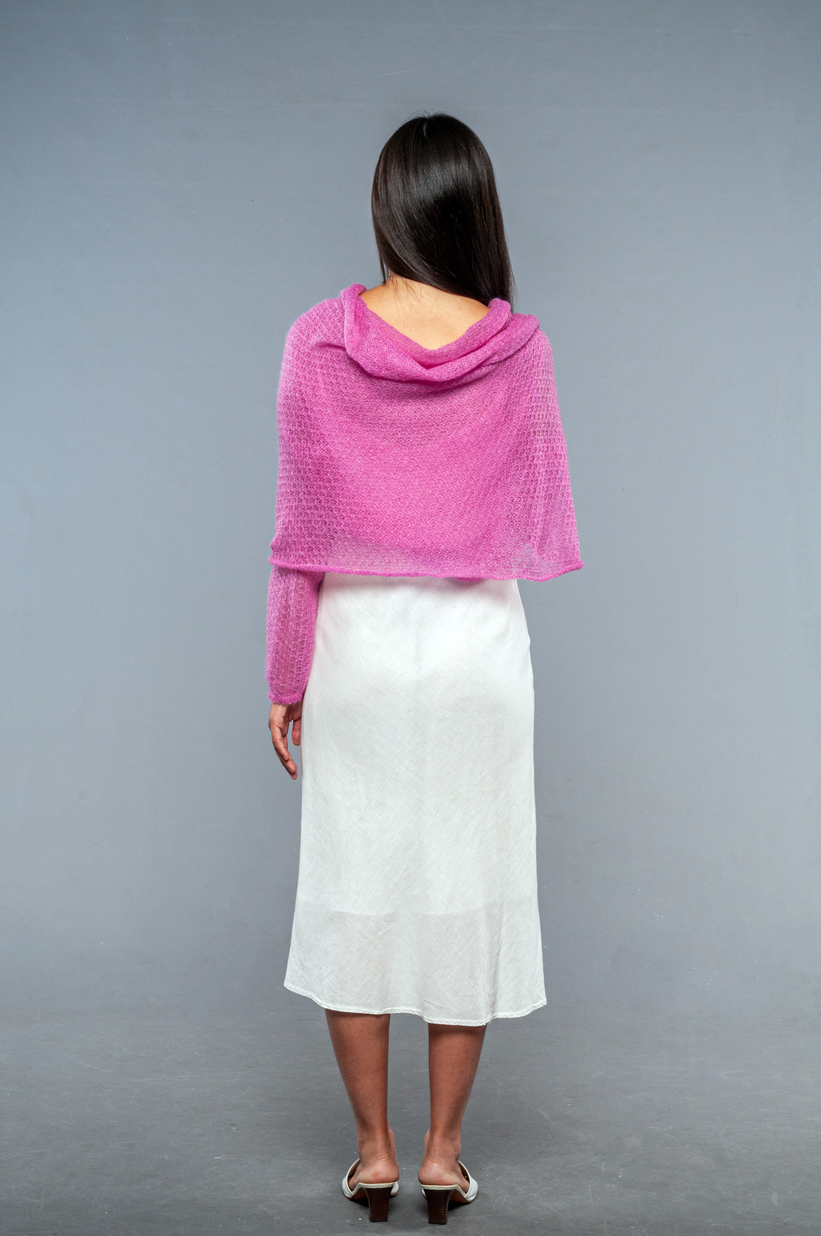 coprispalle rosa magenta in mohair