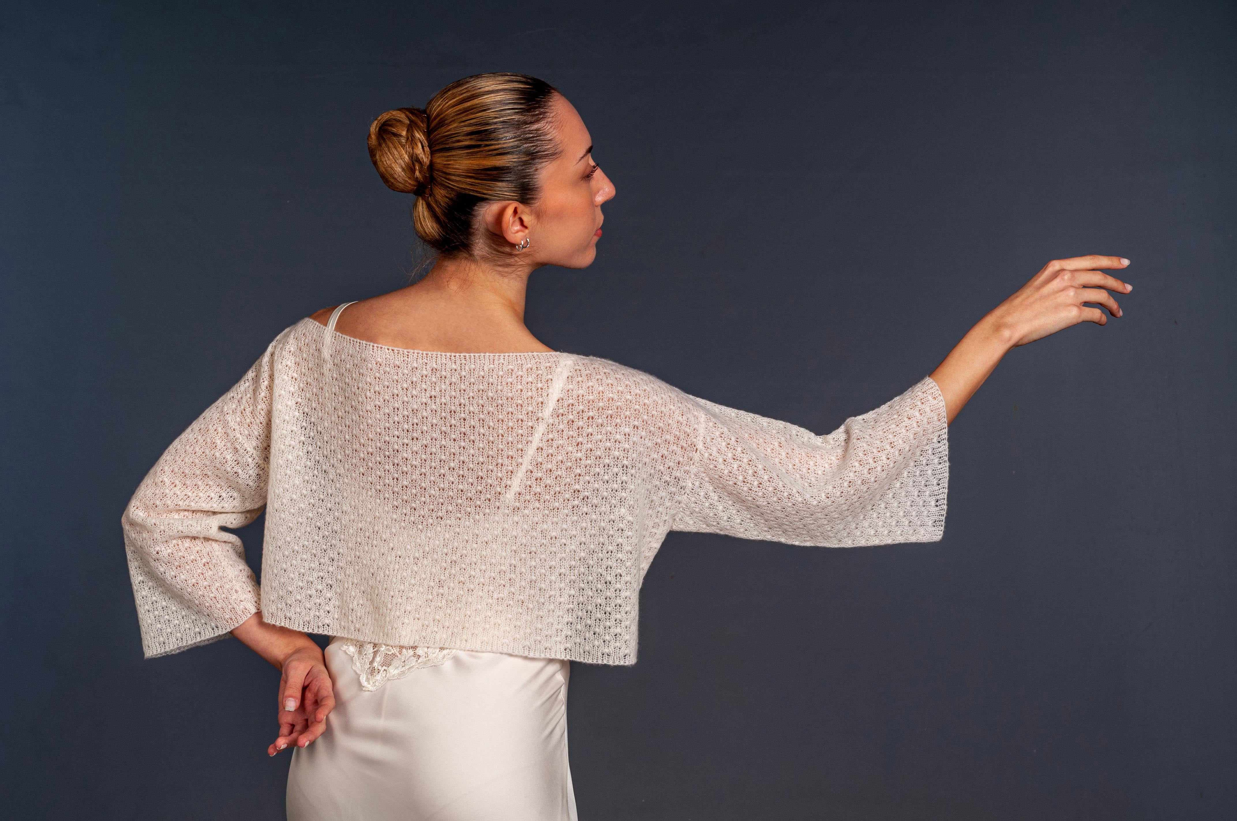 particolare del punto lavorato della maglia di cashmere mela wedding