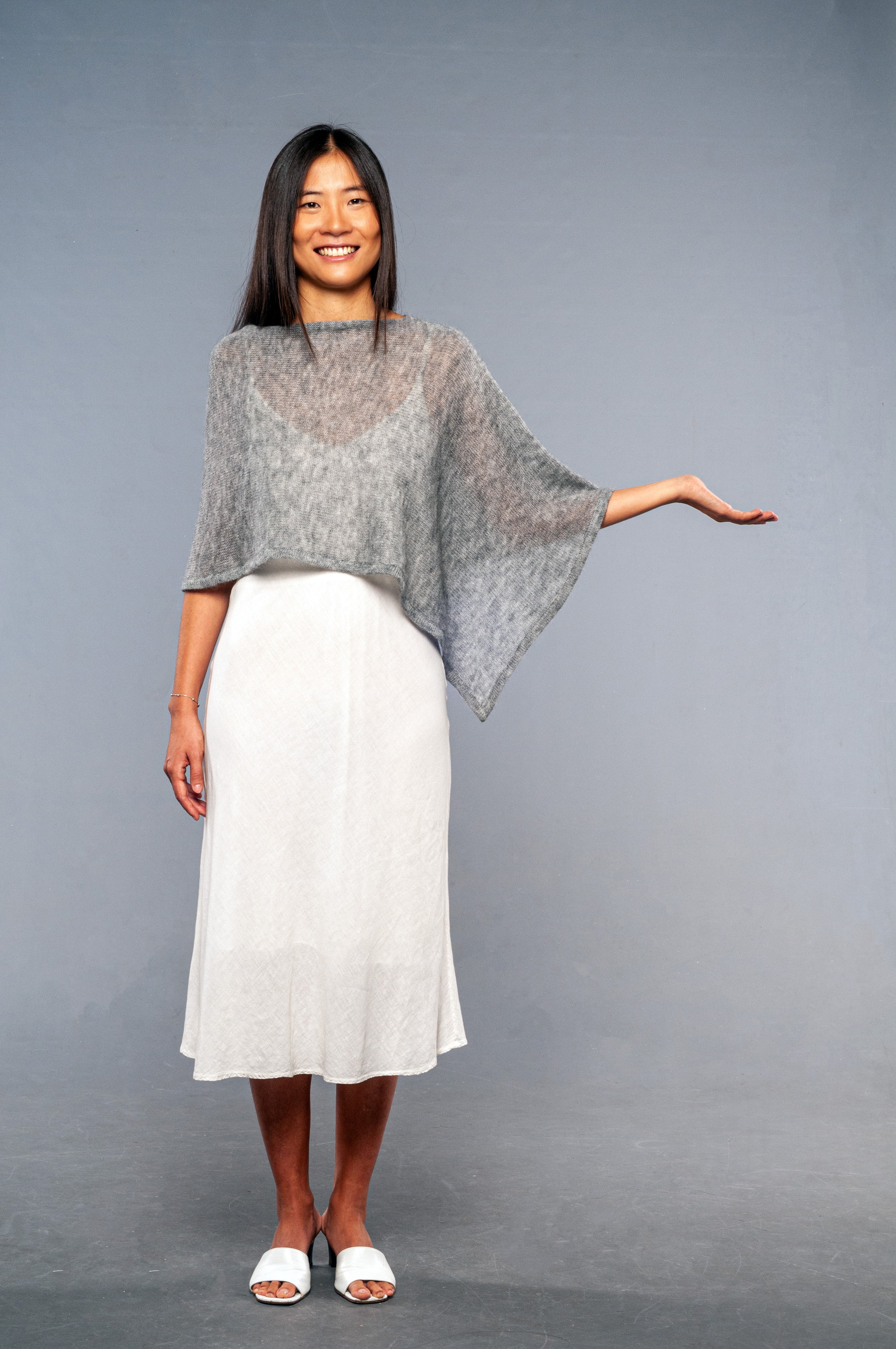 poncho grigio elegance in mohair